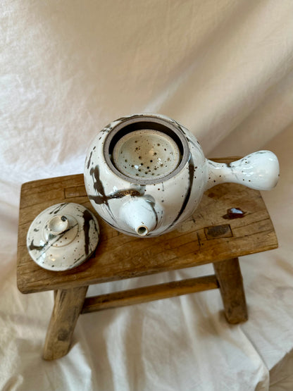 Snow forest kyusu revolve teapot