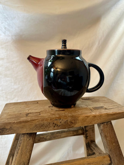 Eternal love revolve teapot
