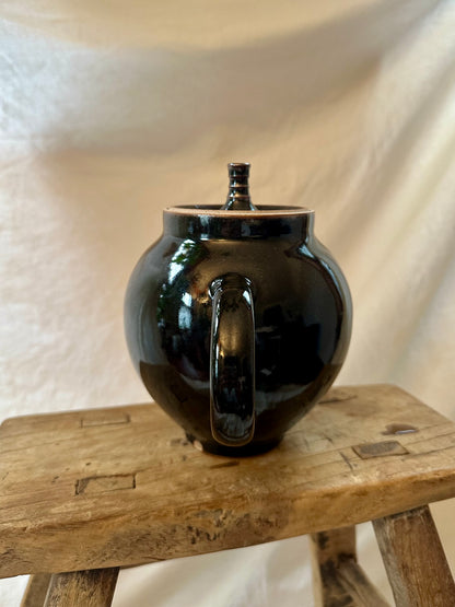 Eternal love revolve teapot