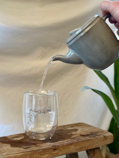 Glacial ash revolve teapot