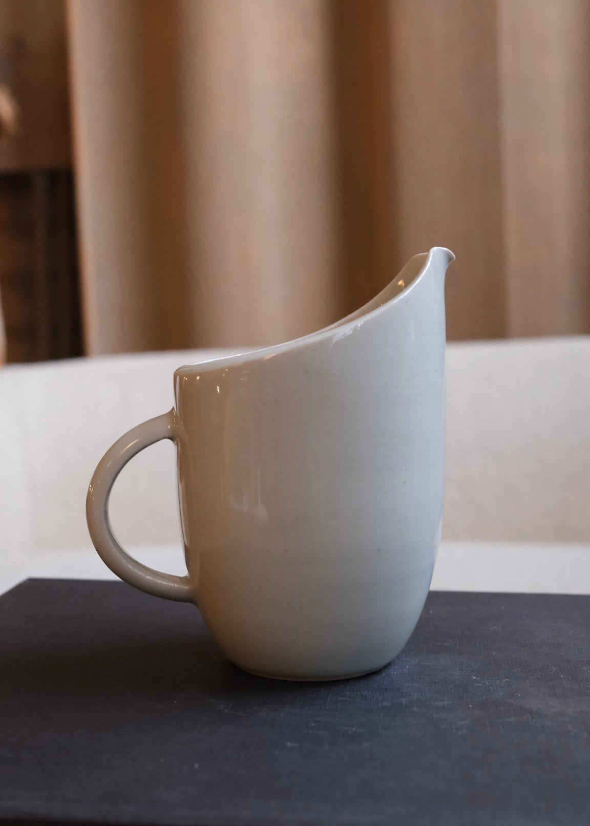 Glacier Revolve Teapot