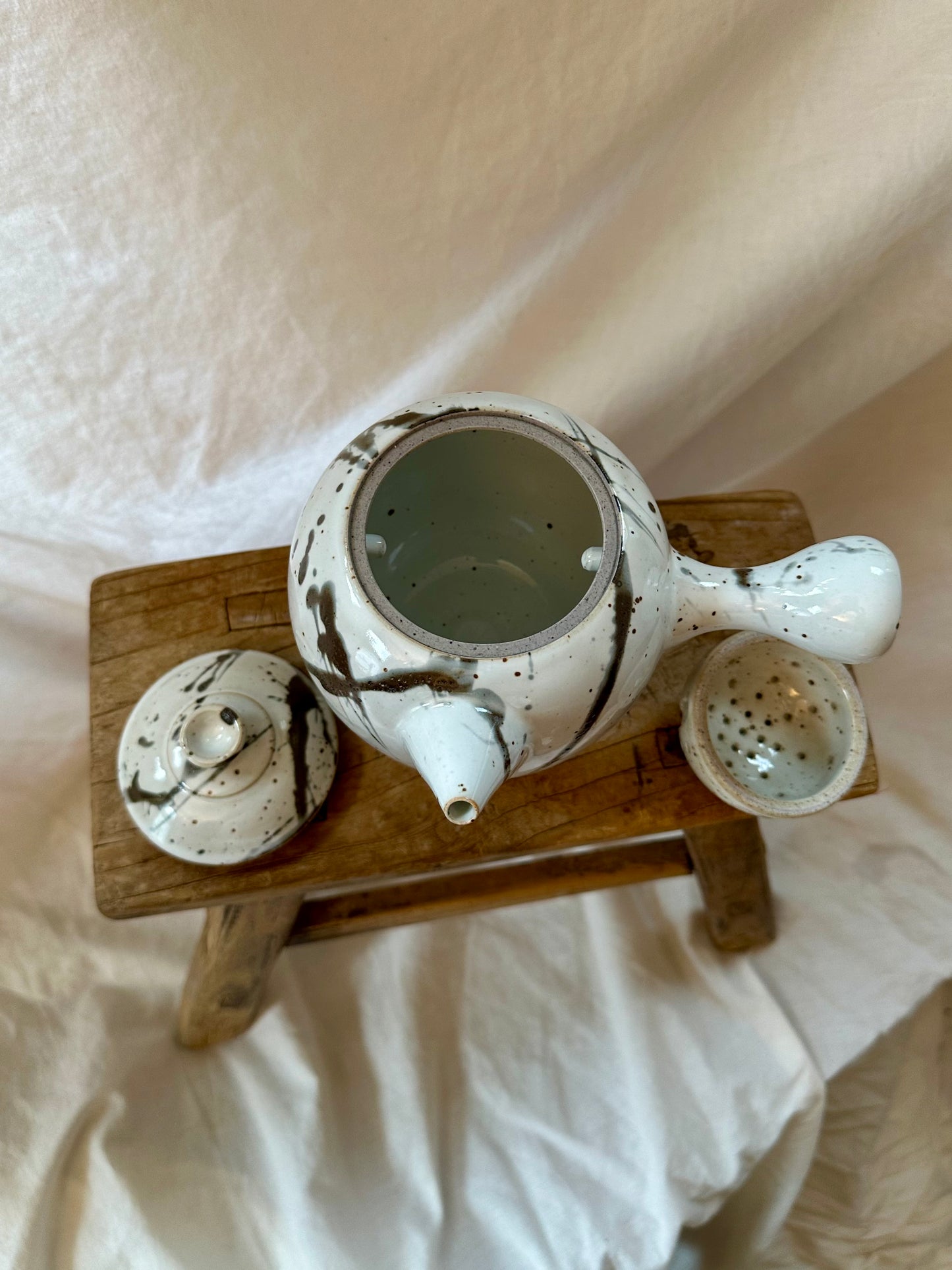 Snow forest kyusu revolve teapot