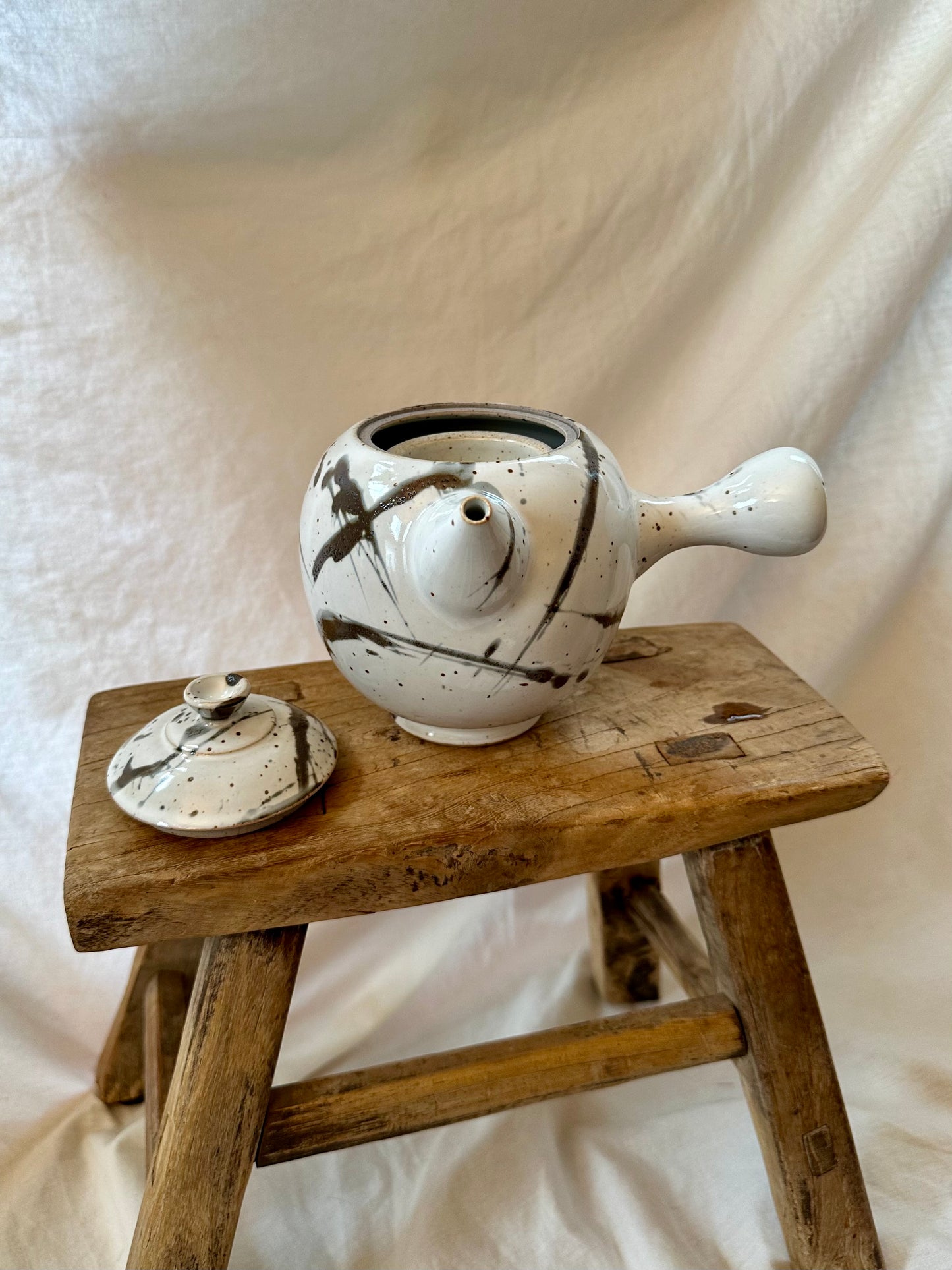 Snow forest kyusu revolve teapot