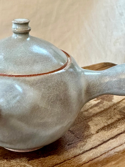 Glacial ash mini kyusu revolve  teapot
