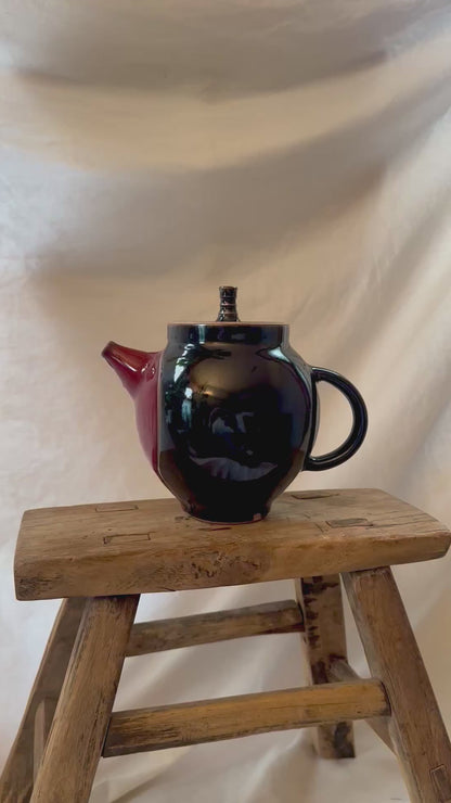 Eternal love revolve teapot